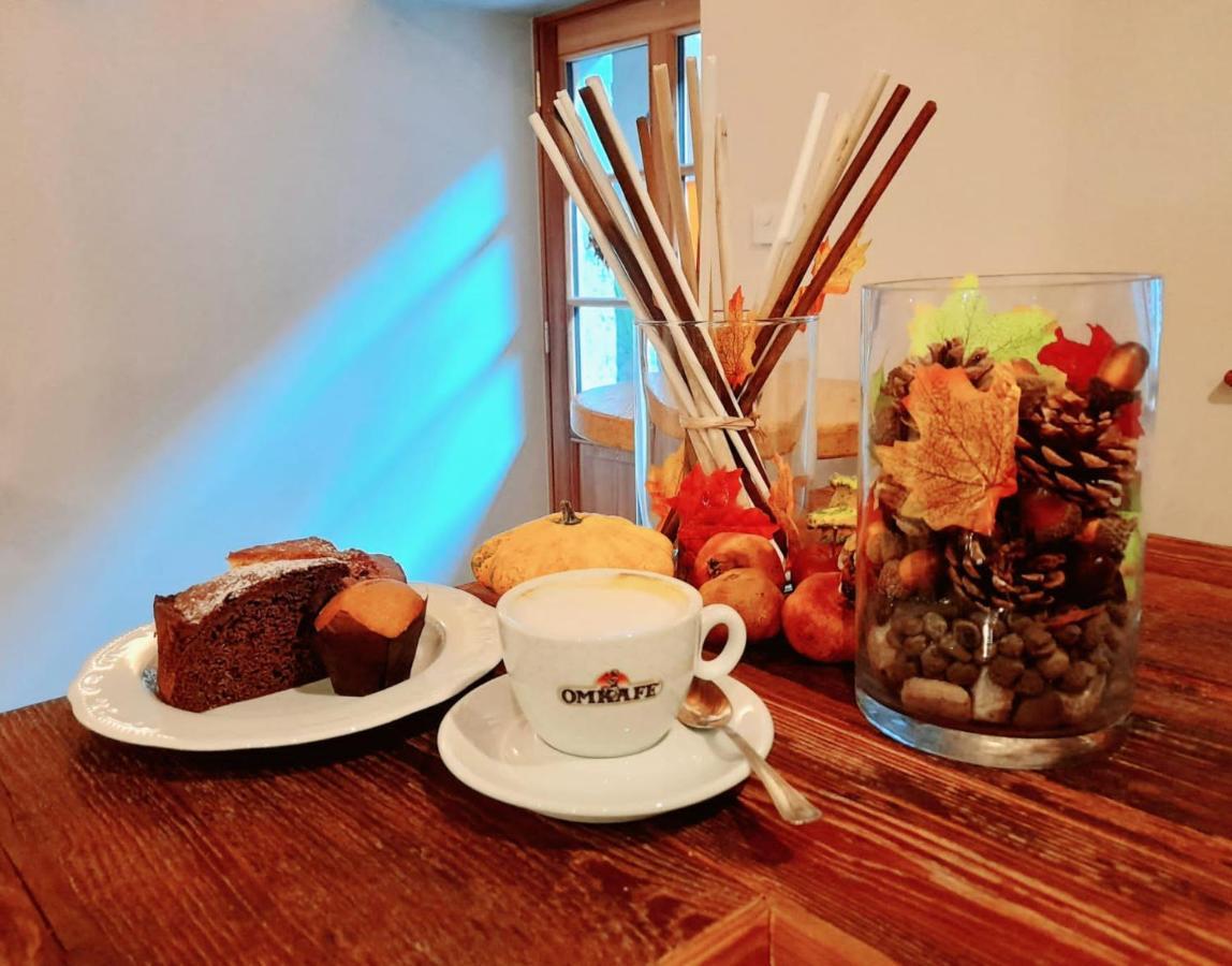 רוברטו Colle Ameno Room And Breakfast מראה חיצוני תמונה