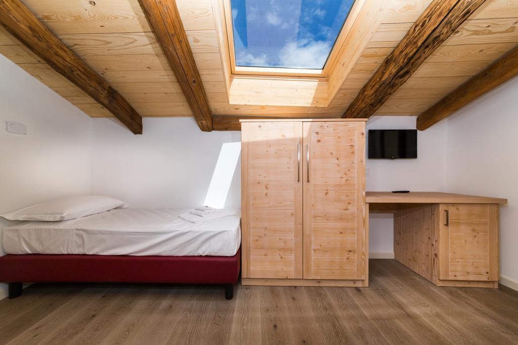 רוברטו Colle Ameno Room And Breakfast חדר תמונה