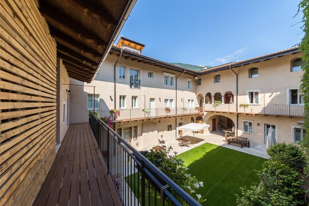 רוברטו Colle Ameno Room And Breakfast מראה חיצוני תמונה